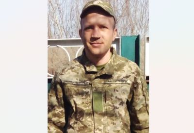 Керував дронами: у Білецькій громаді зустрінуть тіло 38-річного воїна Володимира Курила