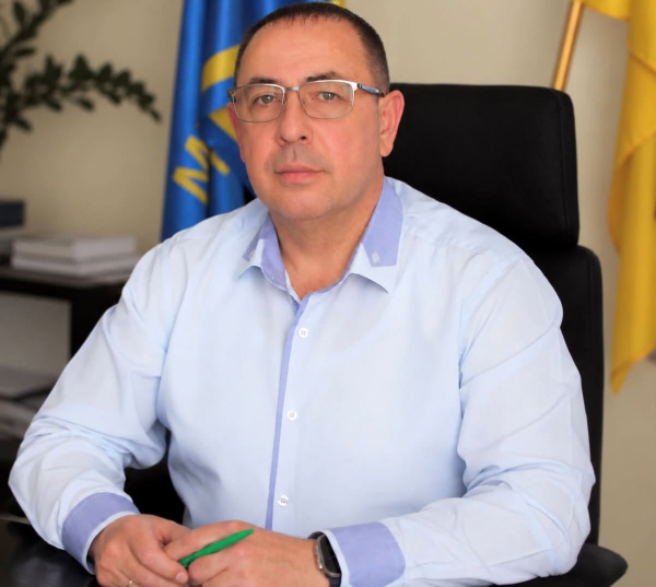 Збагатився під час війни: пішов з посади головний митник Тернопільщини (фото)