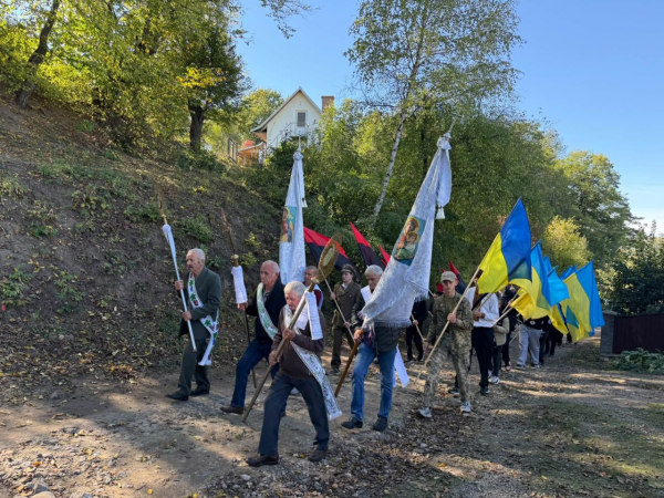 Зв’язкова Романа Шухевича Марія Римик: біля міста Бережани освятили меморіальну композицію (фото)