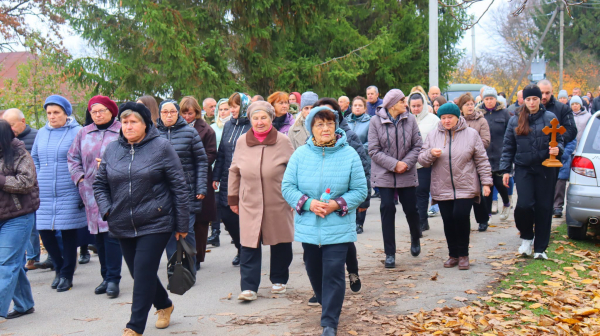 У Байковецькій громаді попрощалися з військовослужбовцем Петром Вербіцьким (ФОТО)