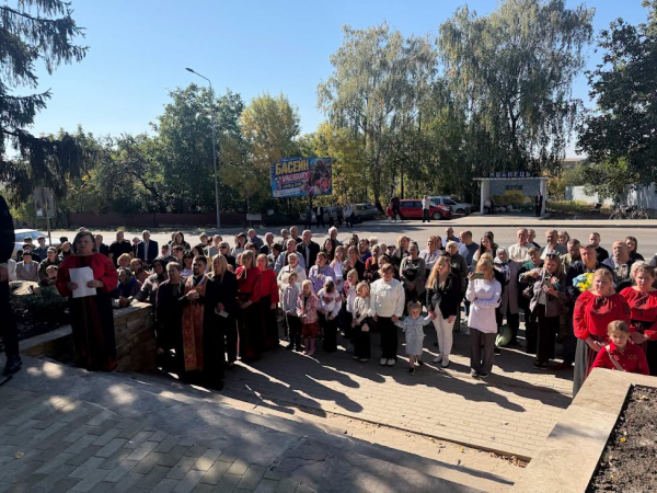 У Теребовлянській громаді відкрили Алею Героїв на честь полеглих земляків (фото)