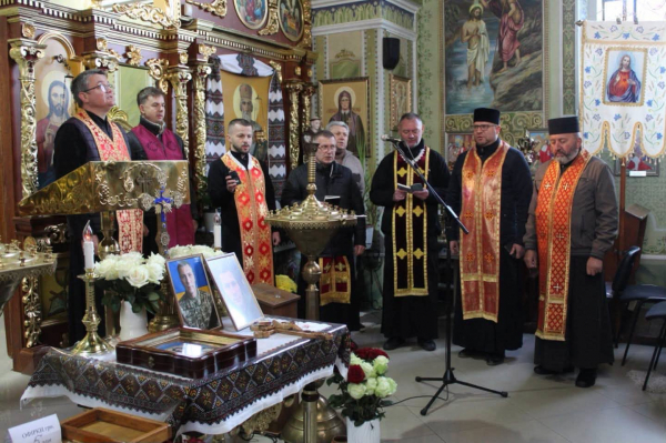 У Великих Гаях попрощалися із захисником Андрієм Смолінським (фото)