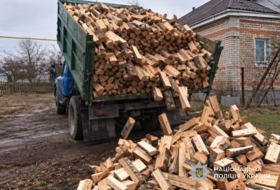 Житель Чортківщини переказав 24 тисячі за дрова – продавець зник
