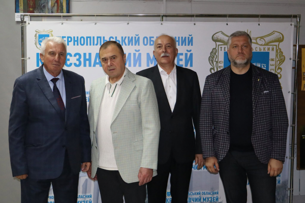 У Тернополі вшанували 140-річчя письменниці Іванни Блажкевич: на читання прийшла її правнучка (фото)