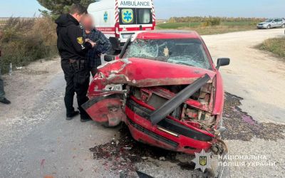 Водій Audi врізався у ЗІЛ на Збаражчині: є потерпілі
