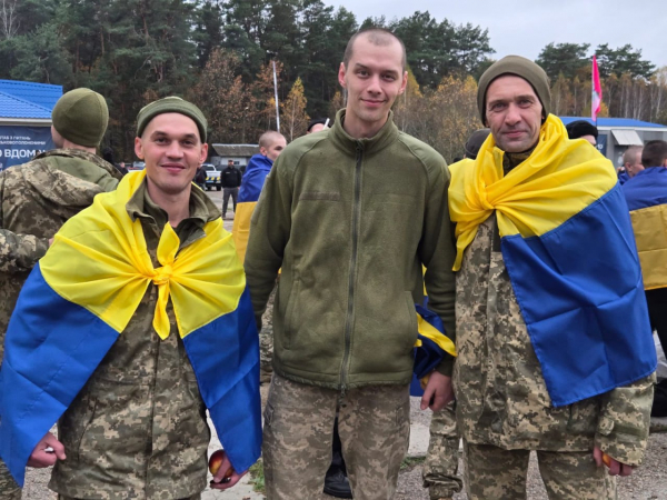 Додому з полону рф повертаються 270 військових та цивільних: серед них воїни, яких вважали загиблими (ФОТО)