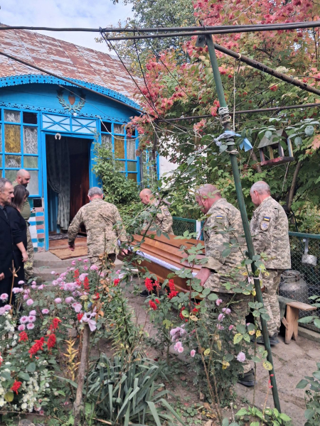 На Тернопільщину повернувся на щиті захисник Василь Зеленецький